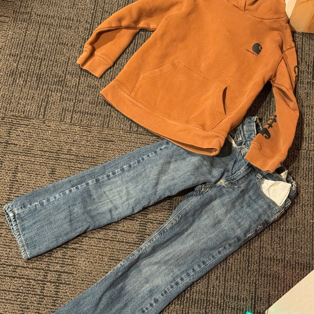 Carhart hoodie and lined jeans
